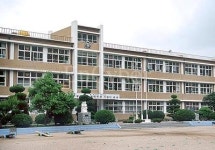 청도중앙초등학교