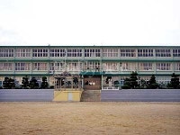 신등중학교