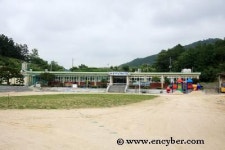 용주초등학교
