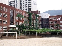용지초등학교
