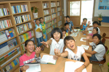 중동 우리학교마을도서관