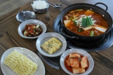 the먹자