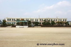 간중초등학교