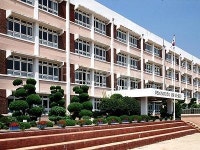 신일중학교