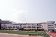마산서중학교