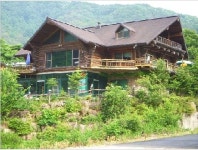 통나무집 아람펜션