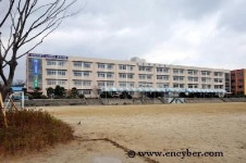 동원중학교