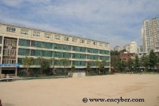 동답초등학교