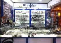 블루스카이안경원