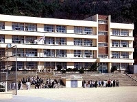 용곡중학교