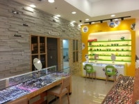 글라스스토리 금릉역점