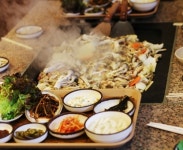 고을옻닭.염소탕전문점