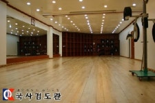 국사검도관