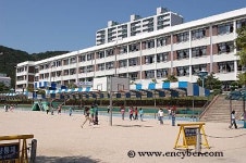 동부초등학교