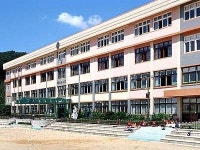 진위초등학교