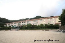 하동중앙중학교