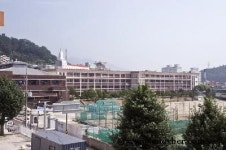 마산동중학교