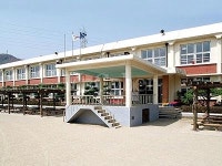 조례초등학교