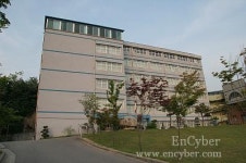 강원중학교