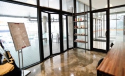 더웨이닝커피 진주바른병원점