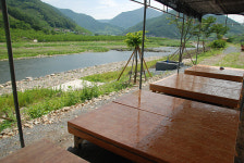 물좋은강변집펜션