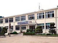 남일초등학교