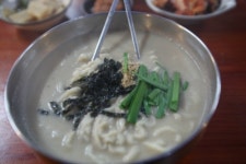 다금예전칼국수