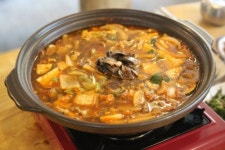 샛고랑펜션식당