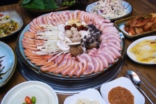 주왕산삼계탕체인본점
