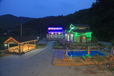 숲속의향기 펜션