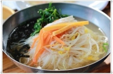 냇가집잔치국수
