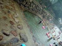 논실산장민박