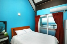 아도르 펜션&카페