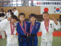 강선유도체육관