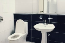 육모정허브찜질방