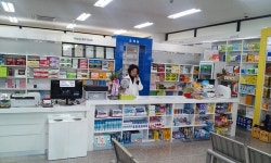 샘라운지약국