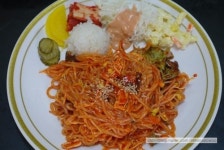 날으는돈까스와밥상