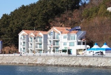 산애수펜션
