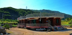 지연네민박