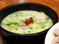 쌍둥이돼지국밥 본점