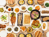 나랏님이천쌀밥 본관