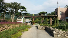 솔향기한옥펜션