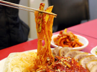 토실토실왕족발