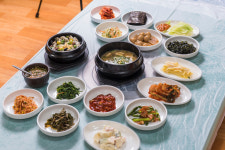 창리꽃게장굴밥집