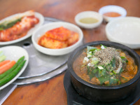 한동길뼈다귀감자탕 신내본점