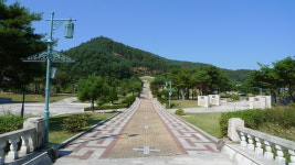 의암류인석기념관