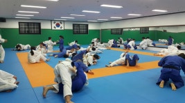 군포시유도회관