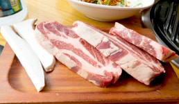 흑돼지삼백식당 용인상현점