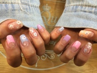 메이퀸네일살롱