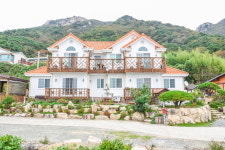 버즈힐펜션
